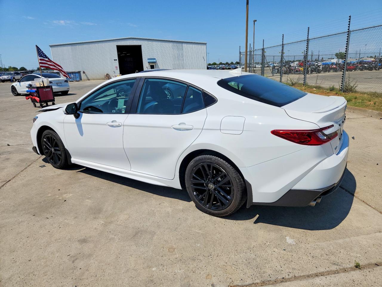 2025 TOYOTA CAMRY