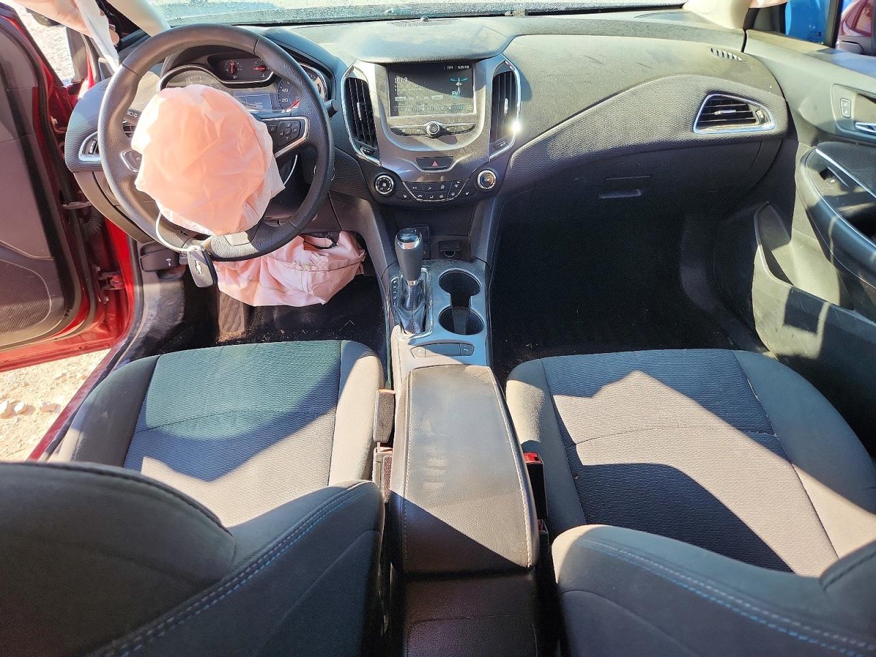 2017 CHEVROLET CRUZE
