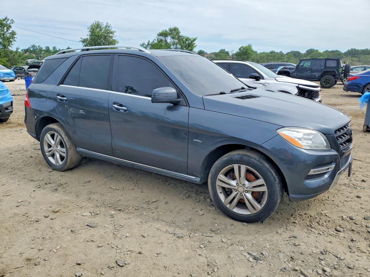 2012 MERCEDES-BENZ M-CLASS