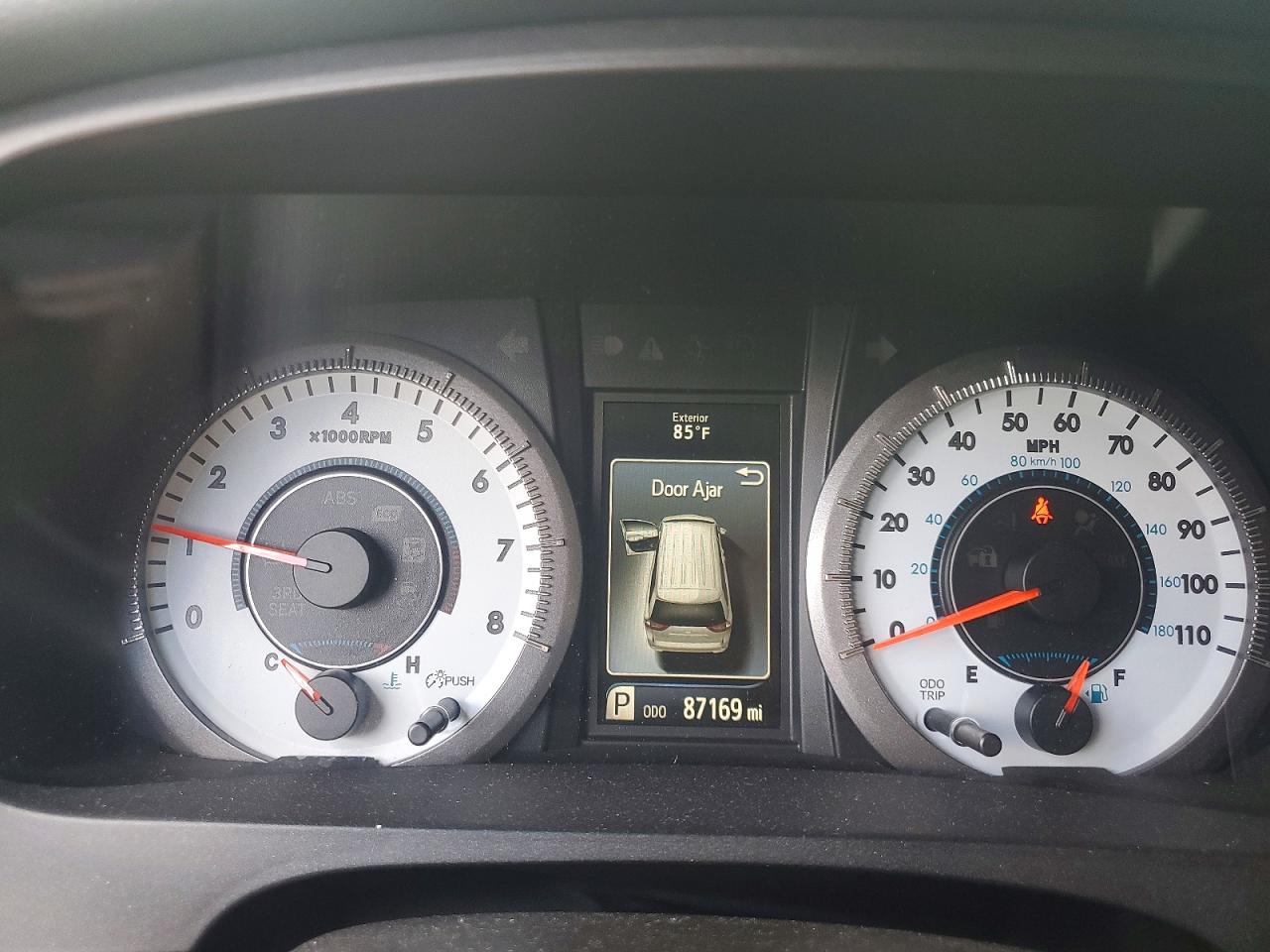 2017 TOYOTA SIENNA