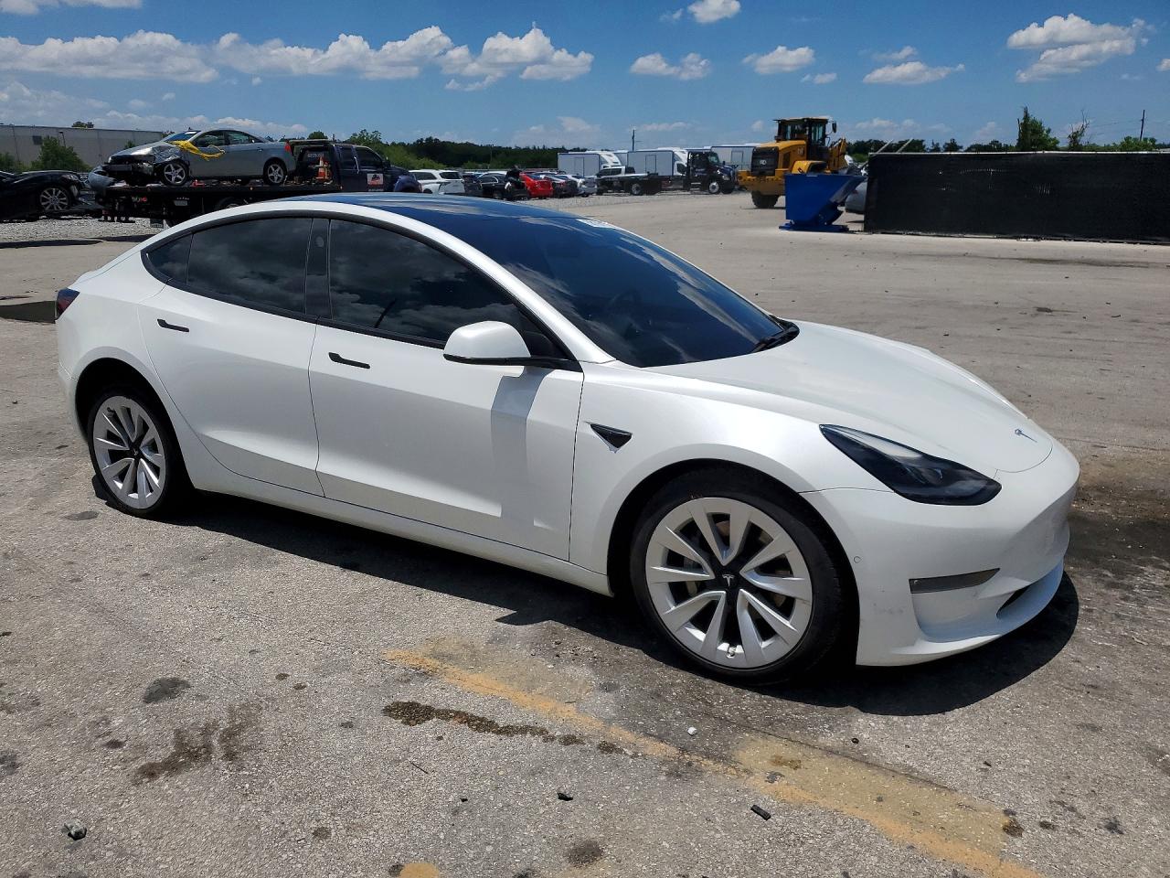 2021 TESLA MODEL 3