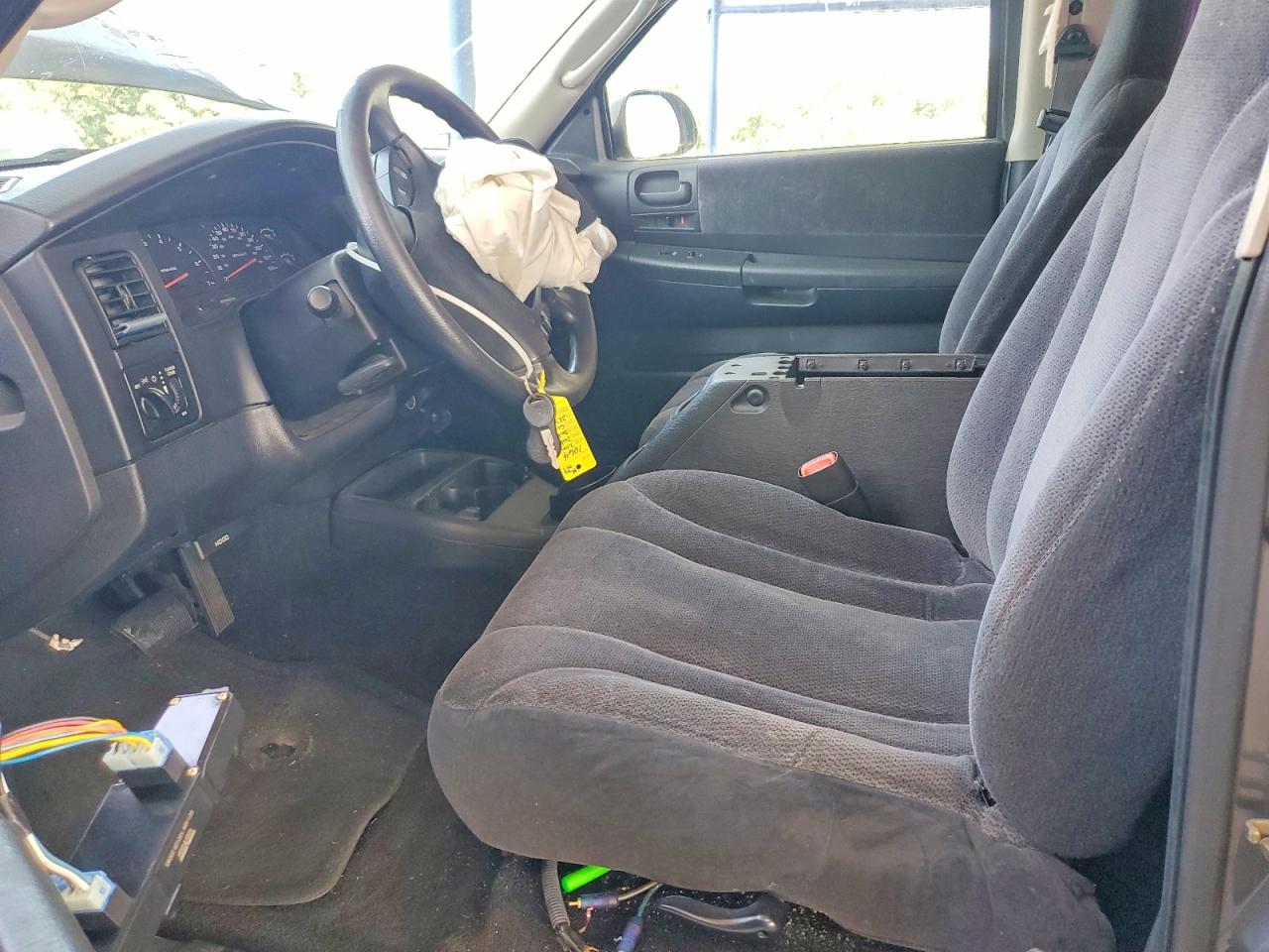 2003 DODGE DAKOTA