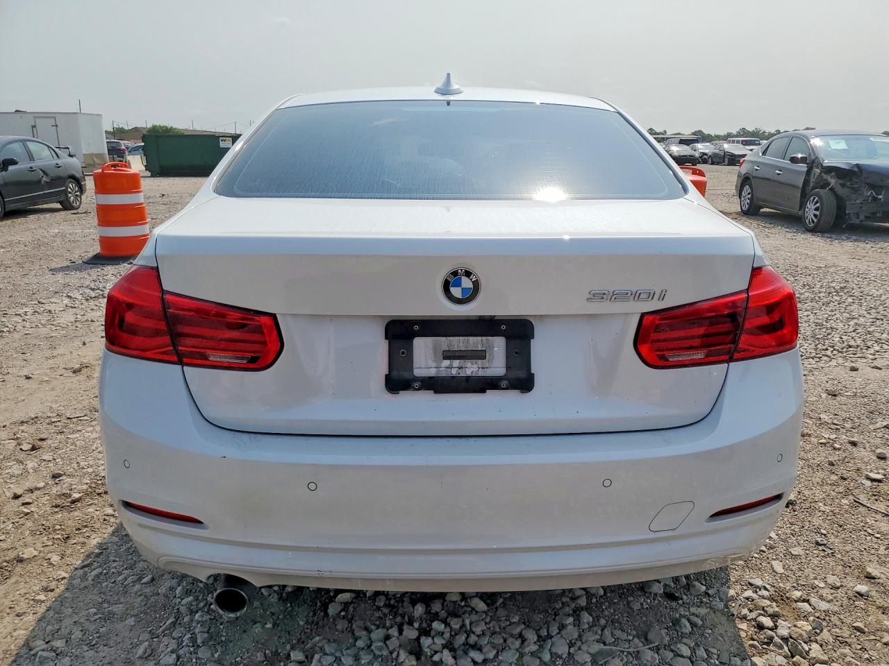 2018 BMW 3 SERIES
