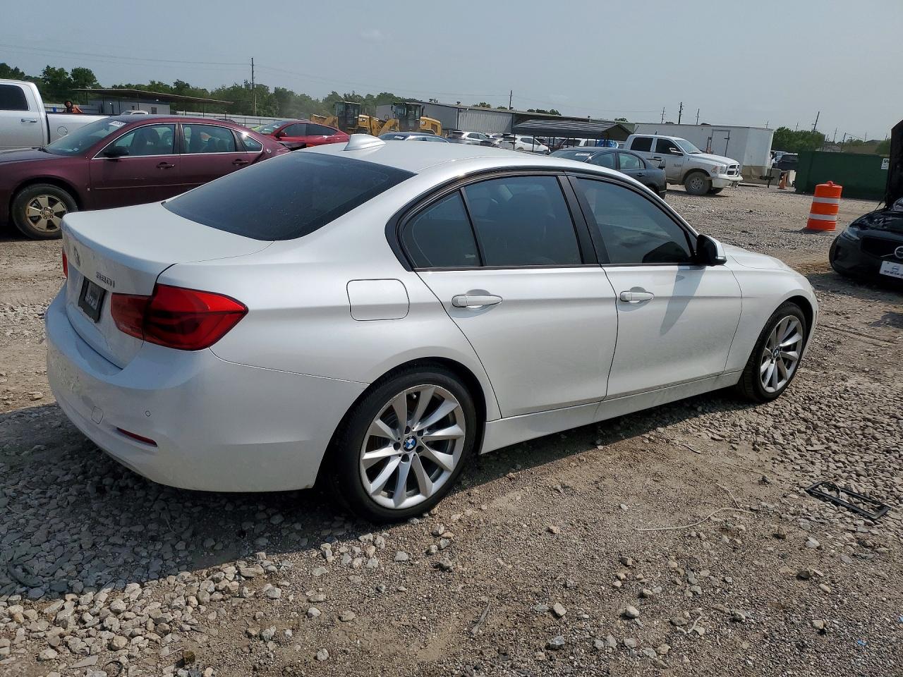 2018 BMW 3 SERIES