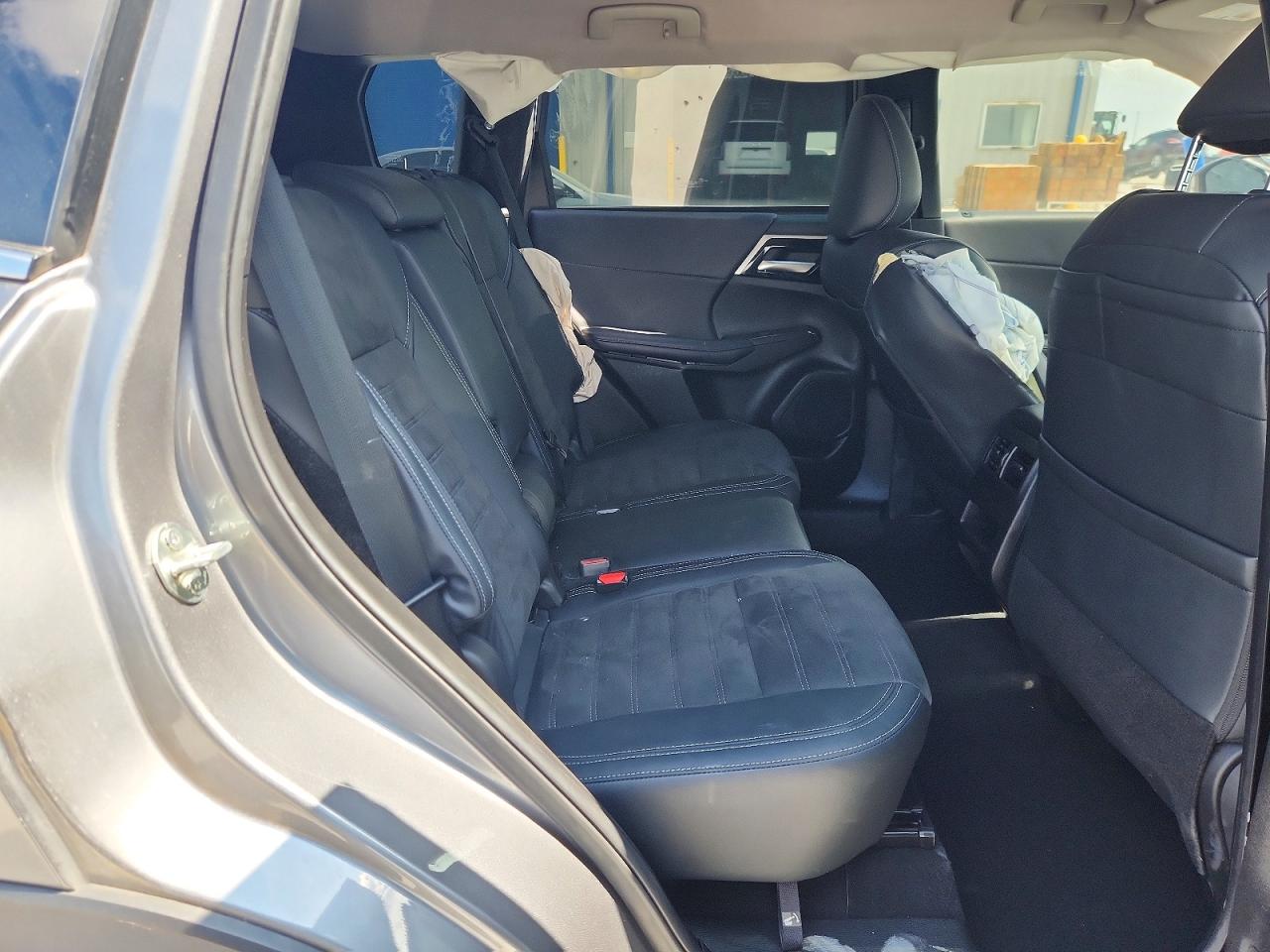 2023 MITSUBISHI OUTLANDER