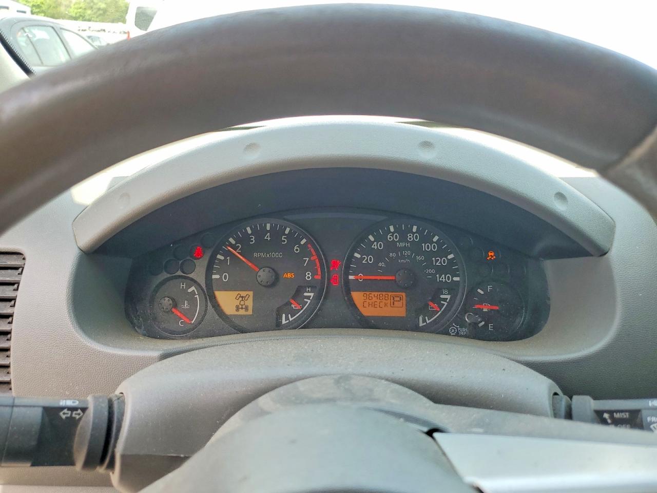 2017 NISSAN FRONTIER