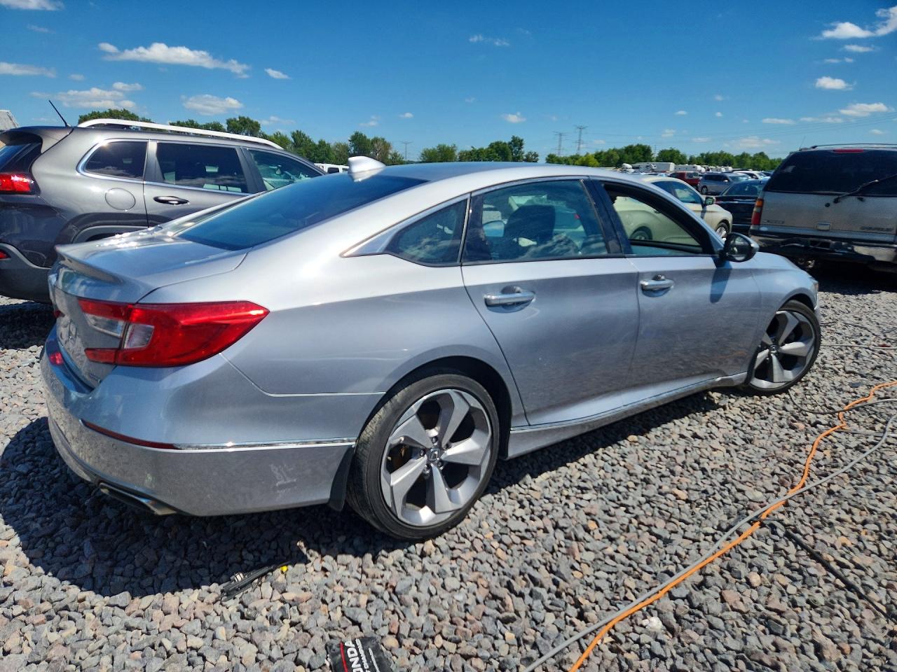 2018 HONDA ACCORD