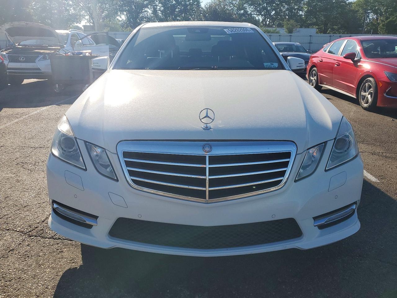 2012 MERCEDES-BENZ E-CLASS