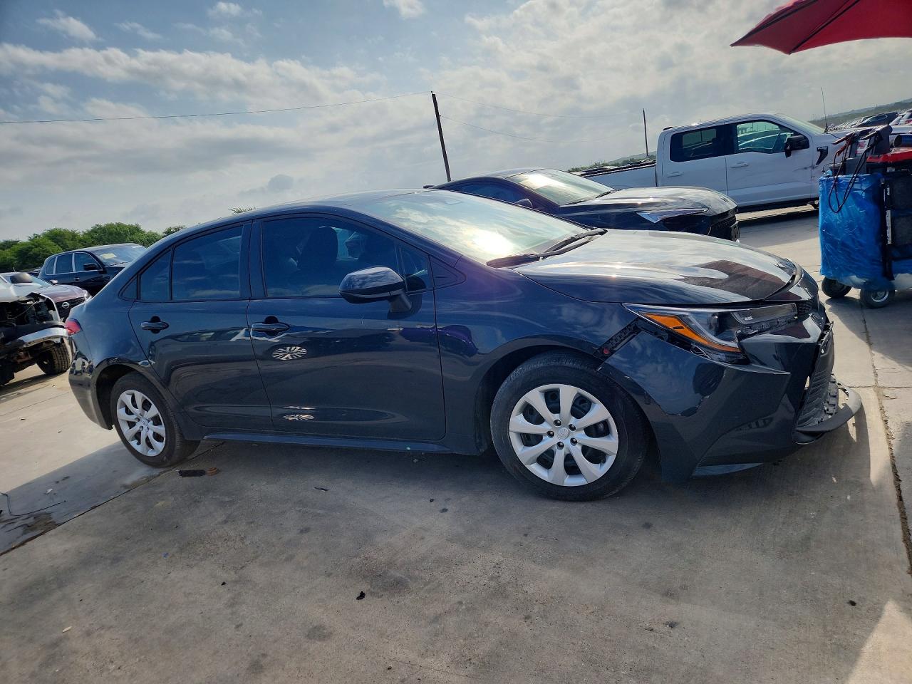 2025 TOYOTA COROLLA