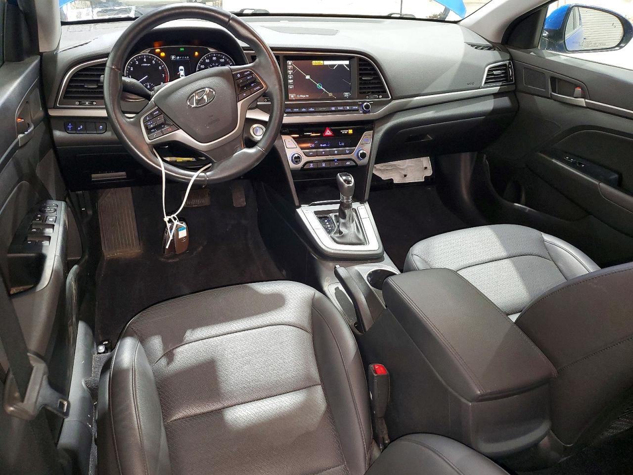 2017 HYUNDAI ELANTRA