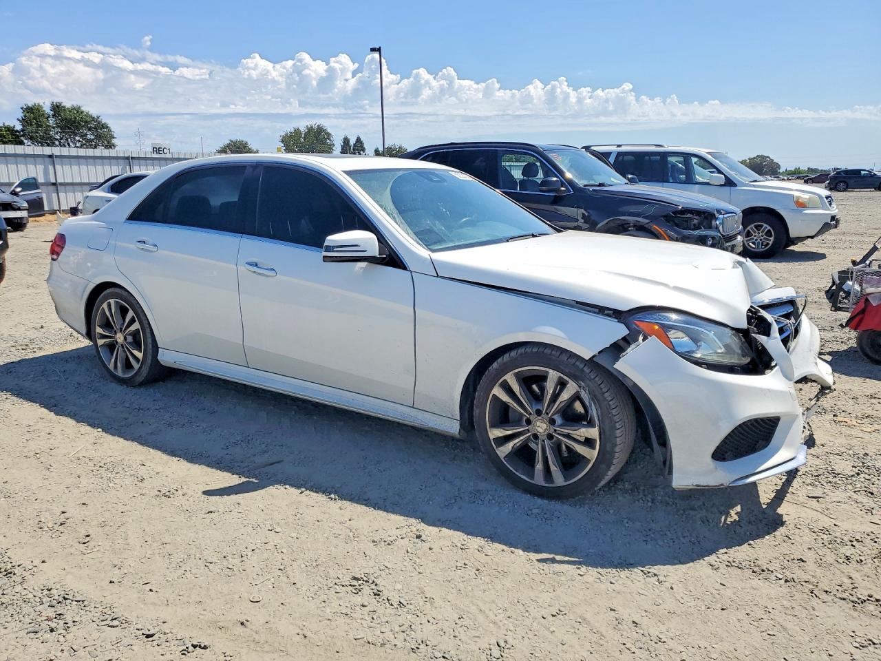 2014 MERCEDES-BENZ E-CLASS