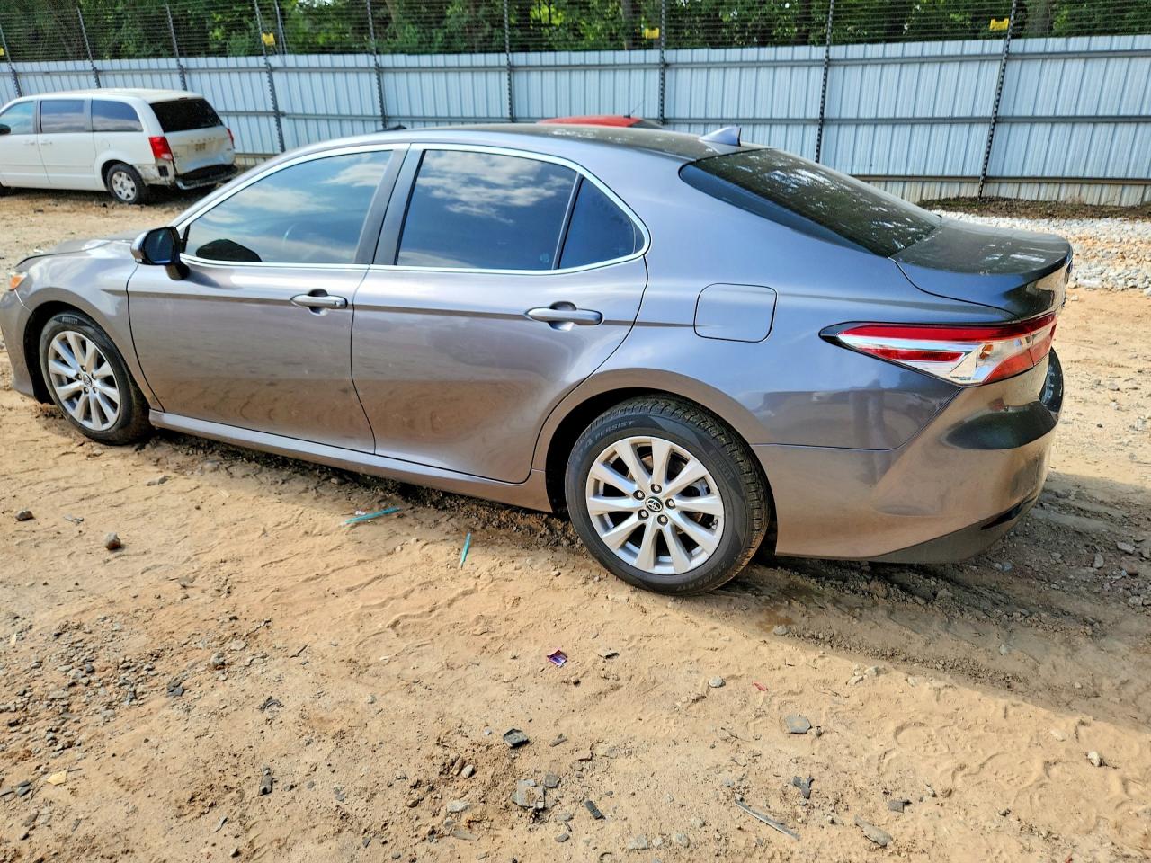 2019 TOYOTA CAMRY