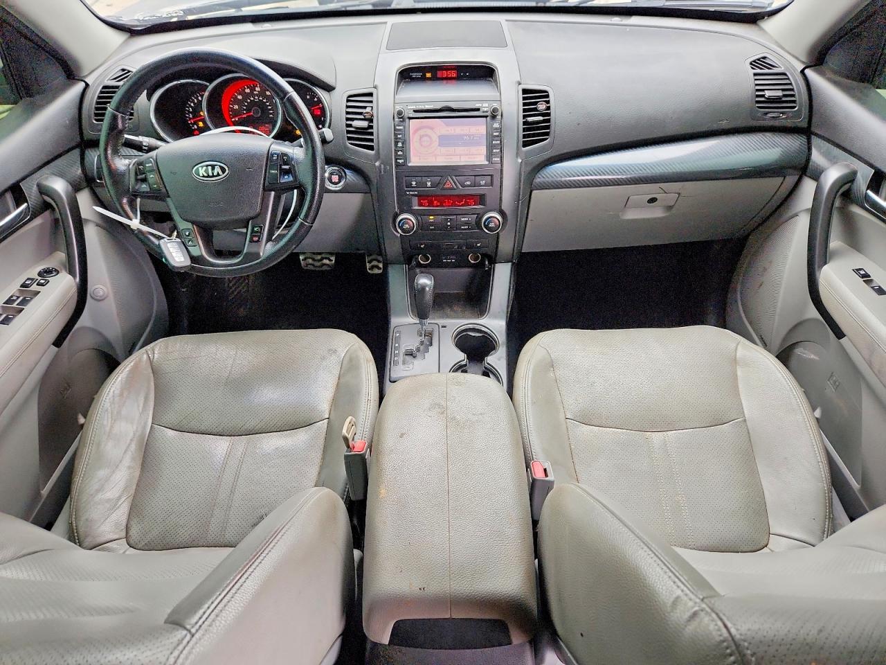 2011 KIA SORENTO