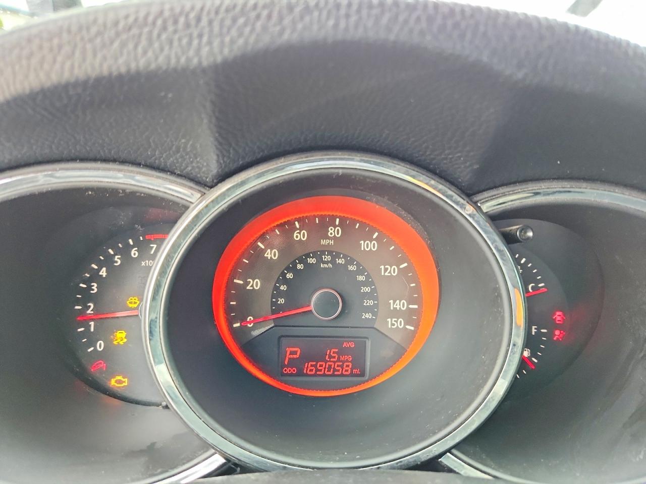 2011 KIA SORENTO