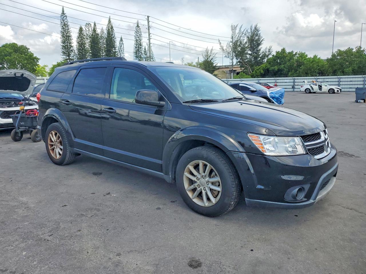 2014 DODGE JOURNEY