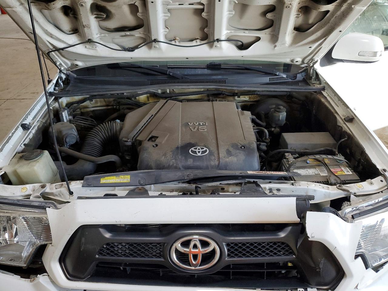 2012 TOYOTA TACOMA