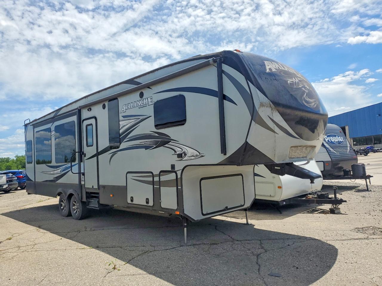 2015 KEYS TONE AVALA