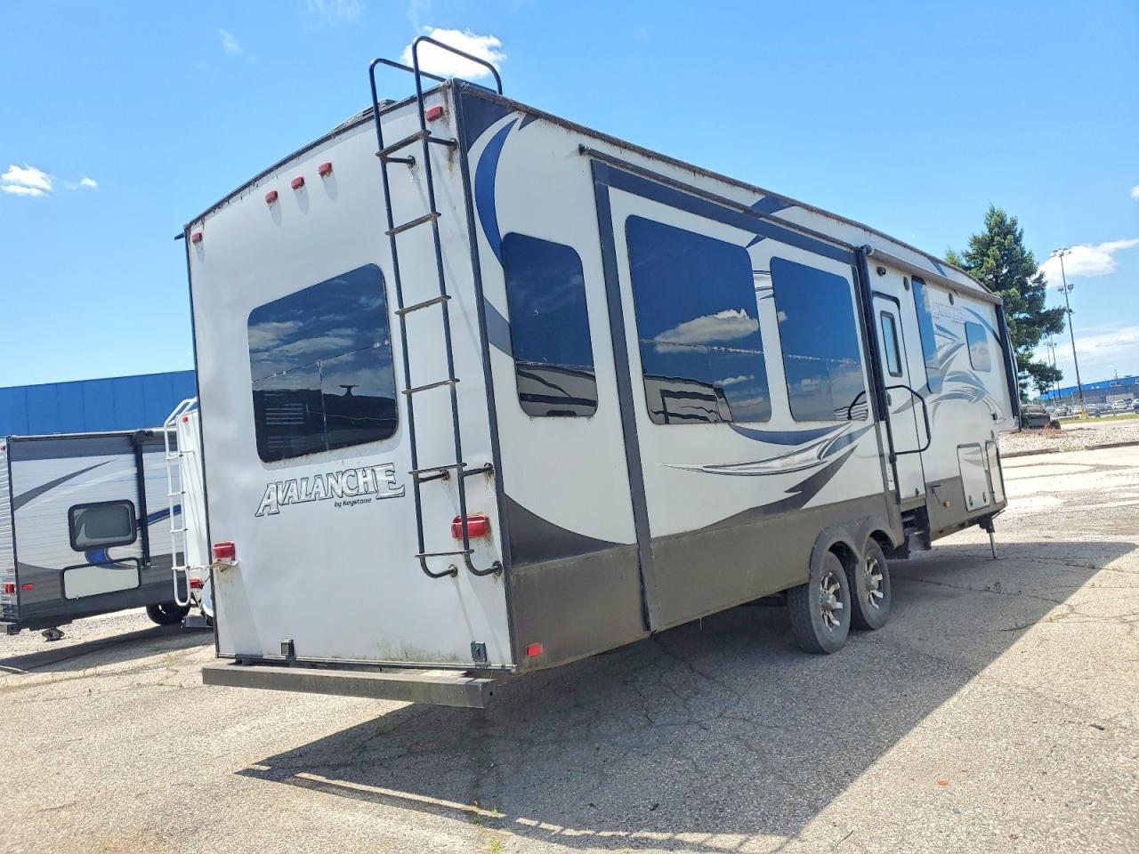 2015 KEYS TONE AVALA
