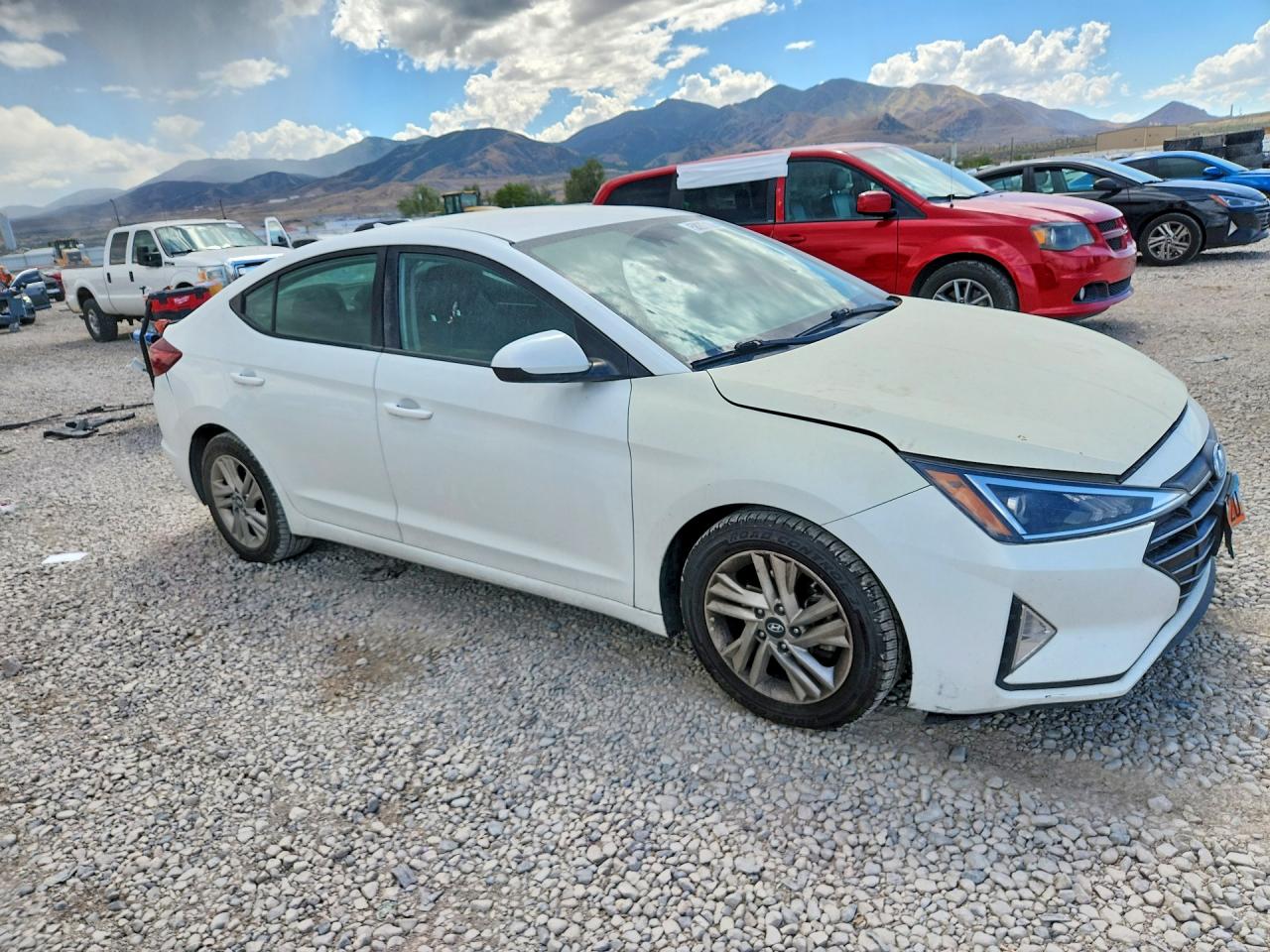 2020 HYUNDAI ELANTRA