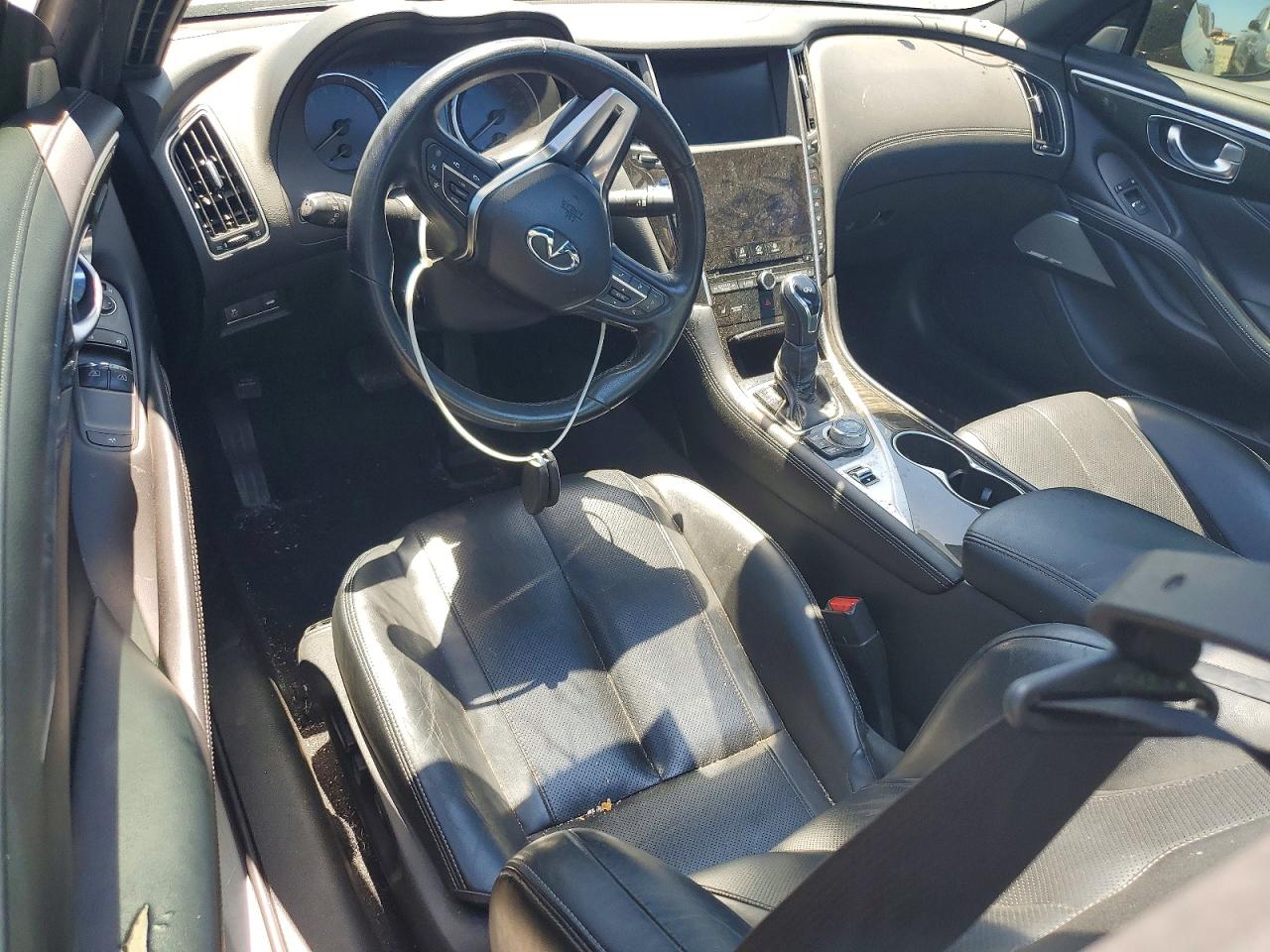 2017 INFINITI Q60