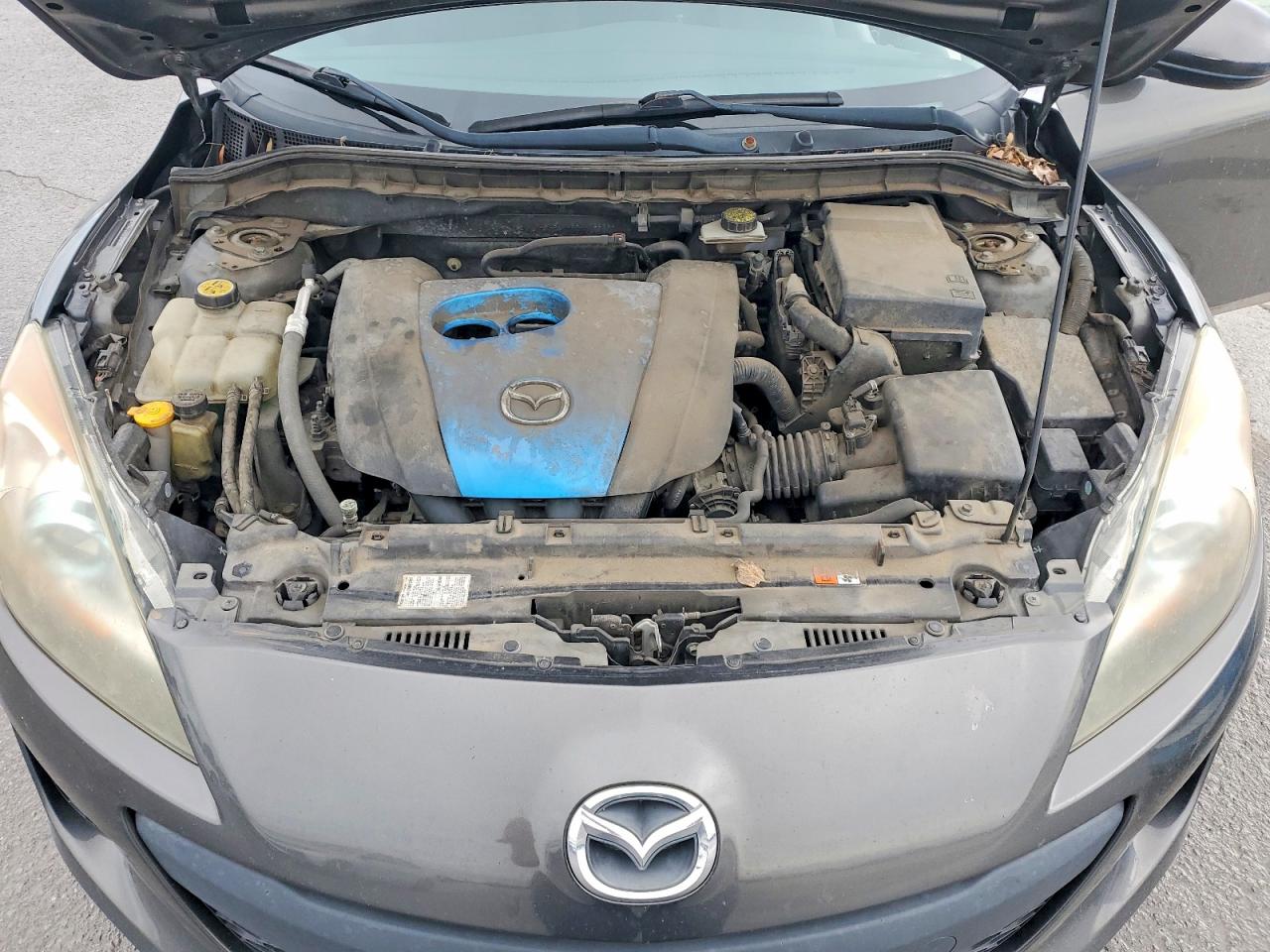 2013 MAZDA 3