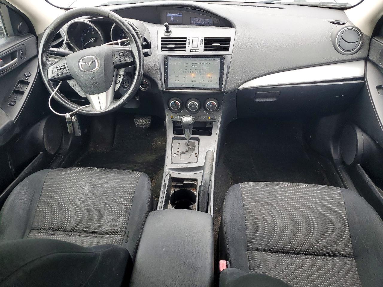 2013 MAZDA 3