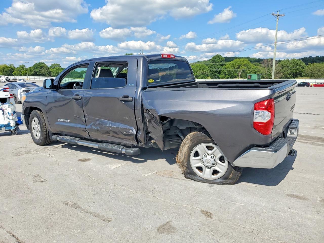 2015 TOYOTA TUNDRA