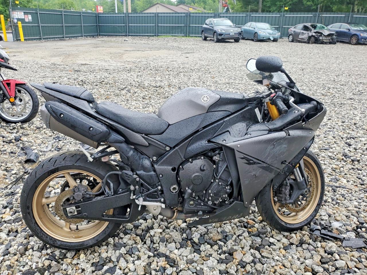2014 YAMAHA YZF1000