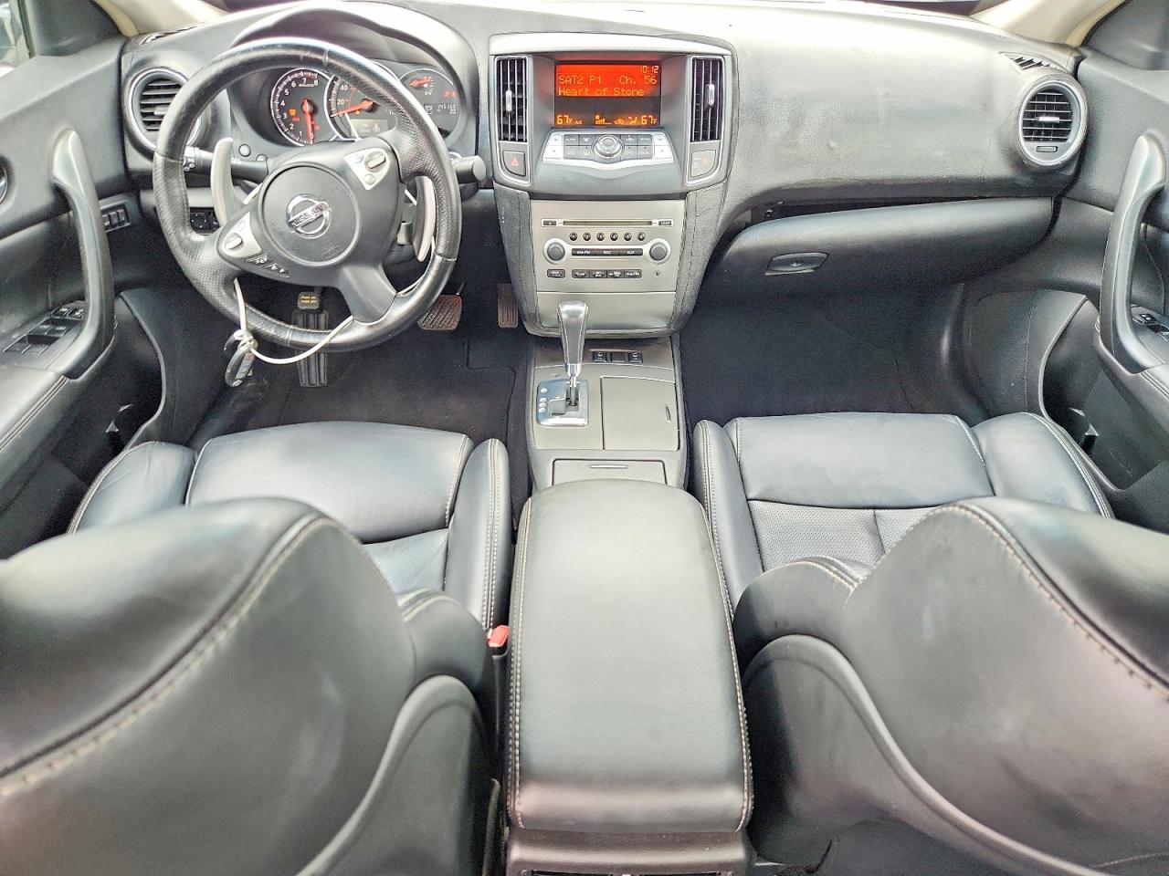 2012 NISSAN MAXIMA
