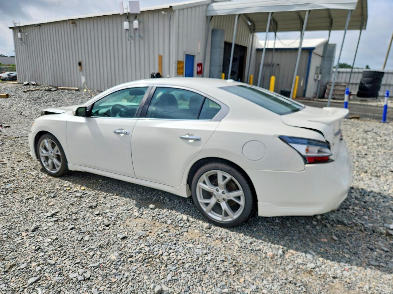 2012 NISSAN MAXIMA