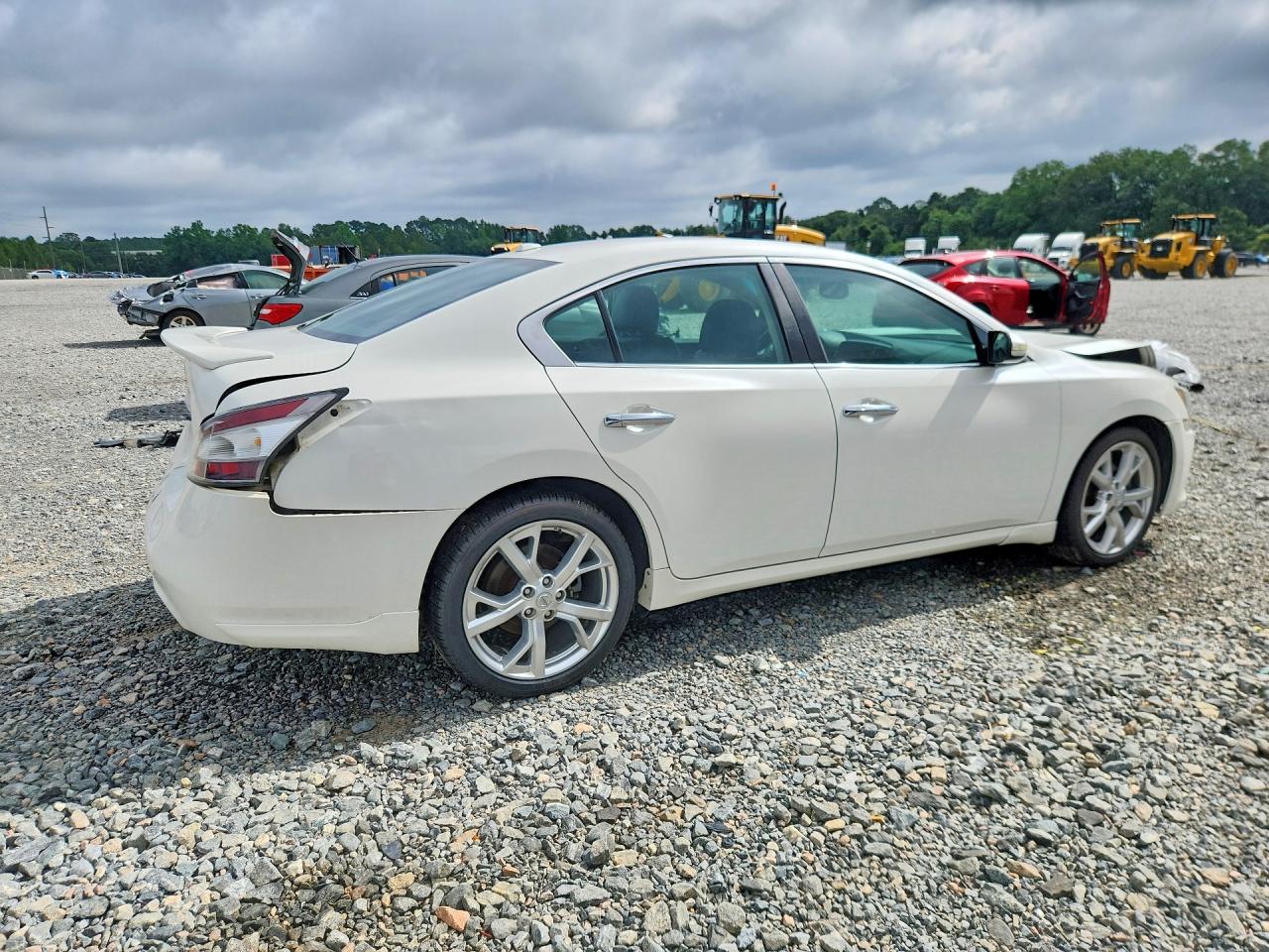 2012 NISSAN MAXIMA