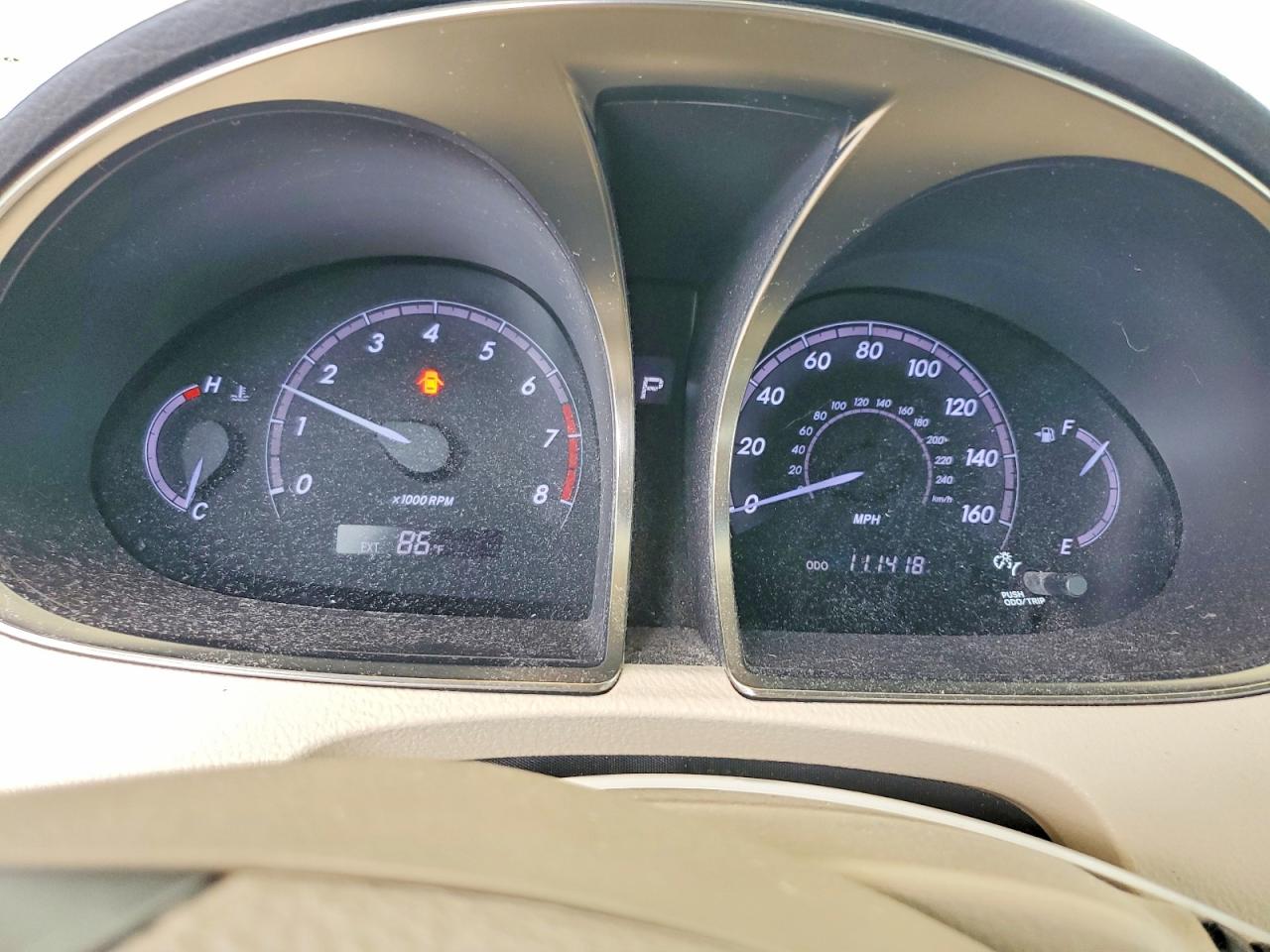 2011 TOYOTA AVALON