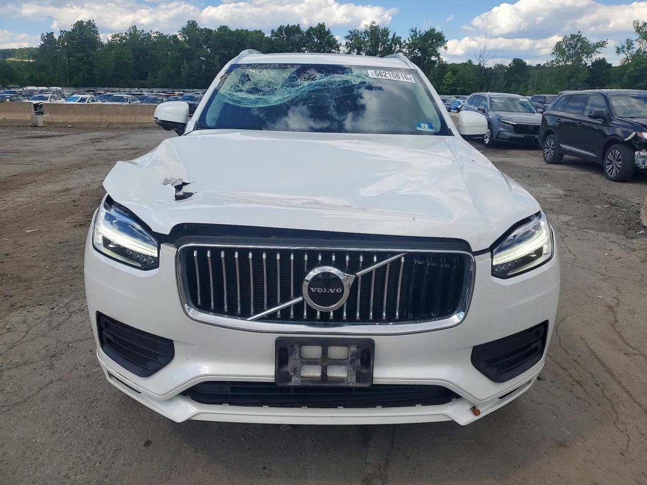 2020 VOLVO XC90