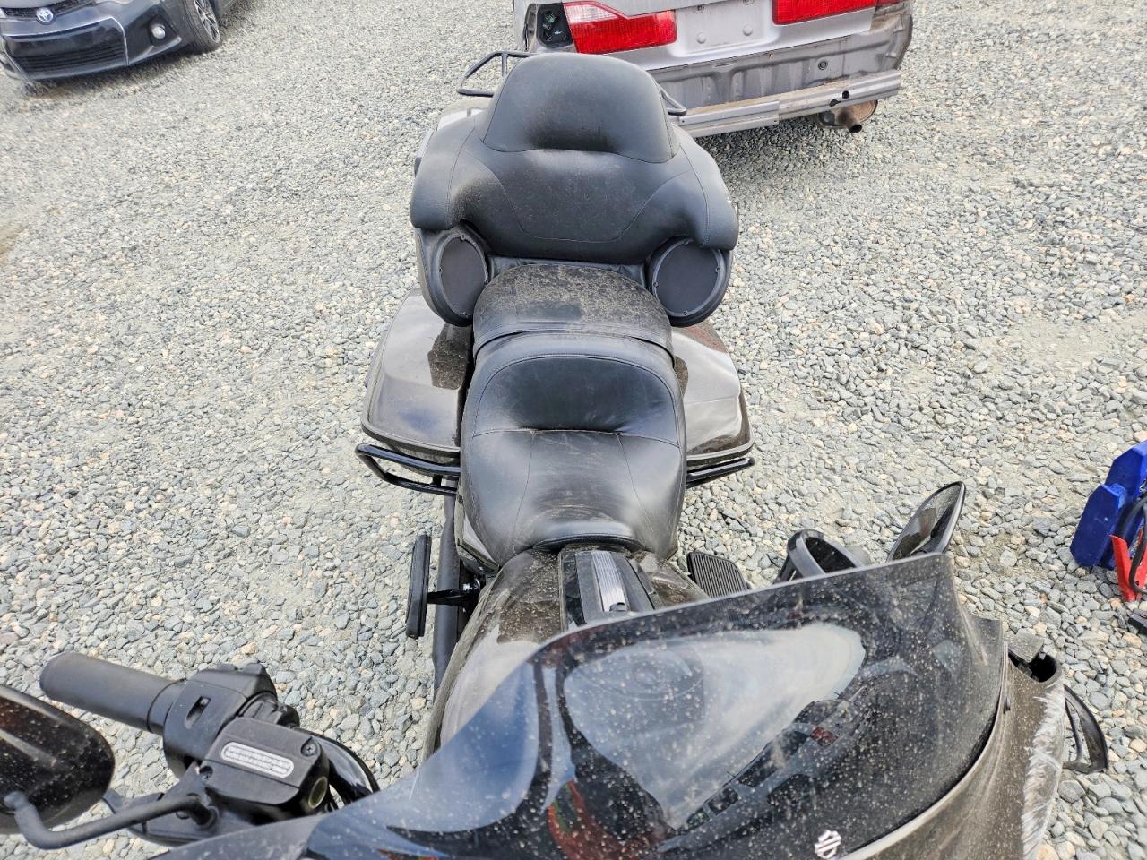 2020 HARLEY-DAVIDSON FL