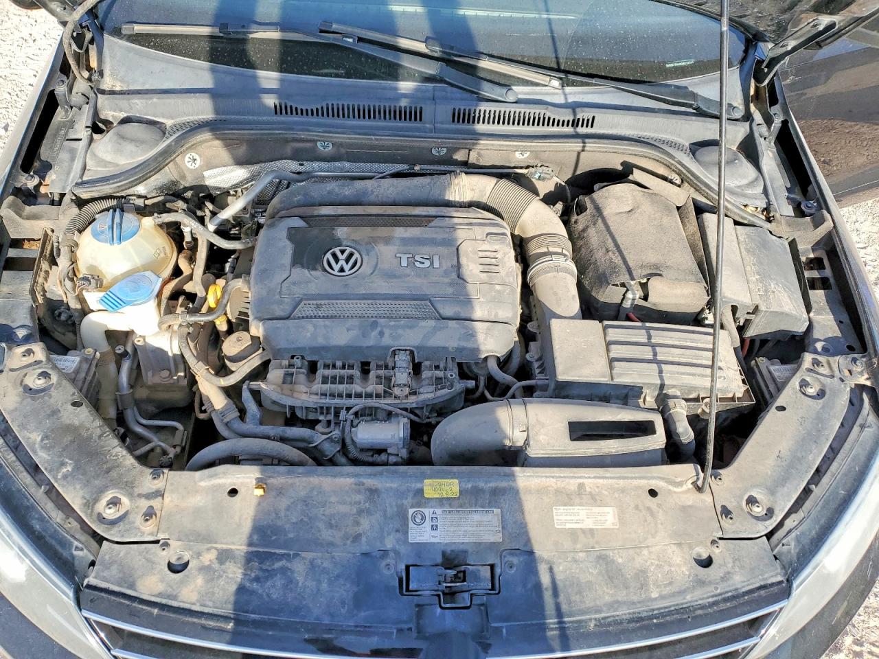 2016 VOLKSWAGEN JETTA