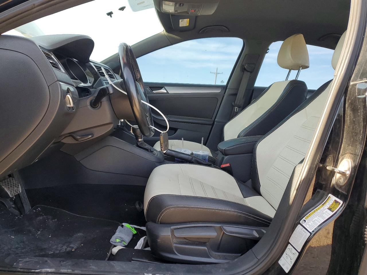 2016 VOLKSWAGEN JETTA