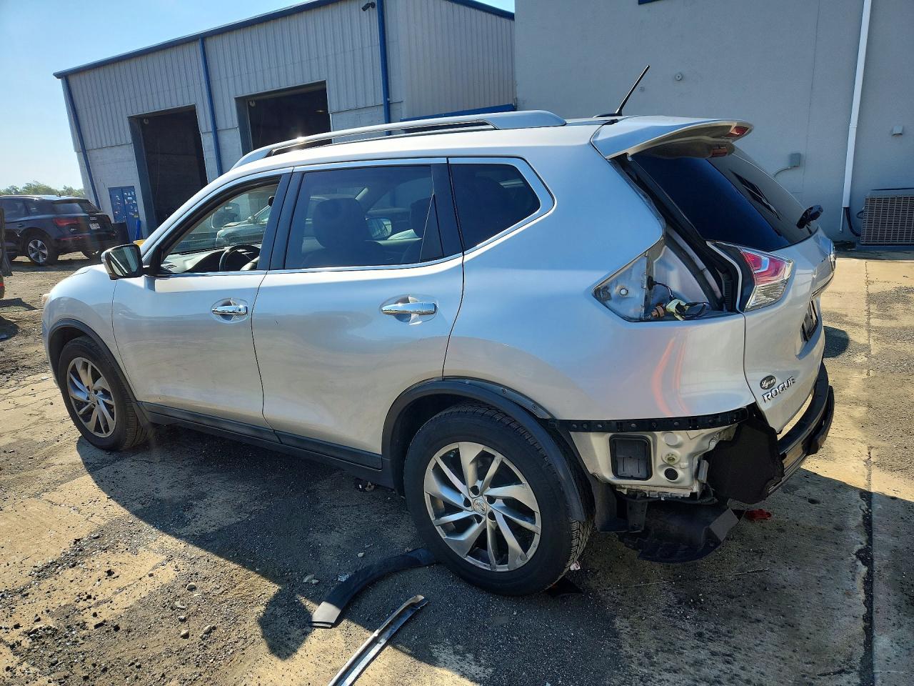 2014 NISSAN ROGUE