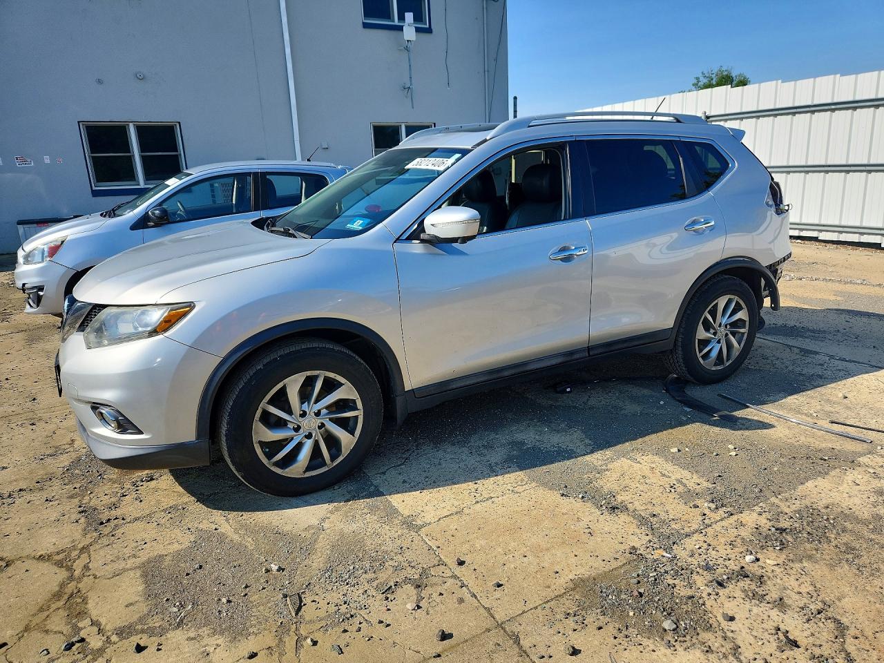 2014 NISSAN ROGUE