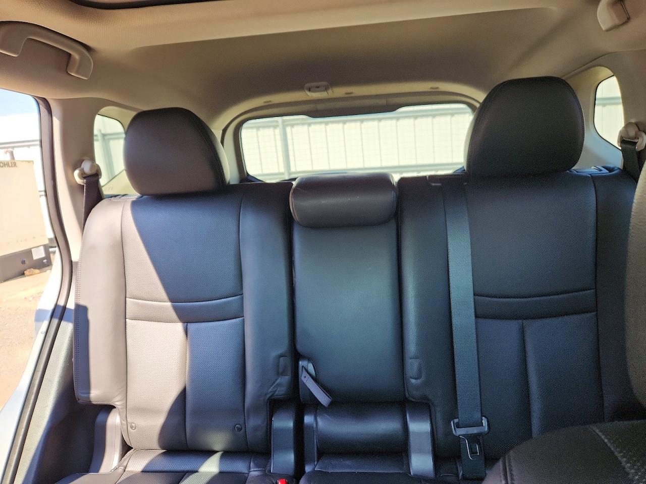 2014 NISSAN ROGUE