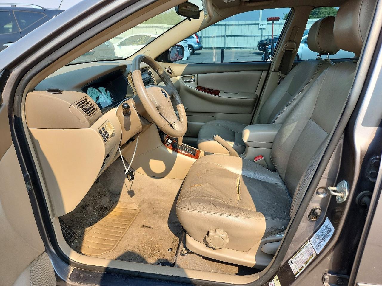 2004 TOYOTA COROLLA