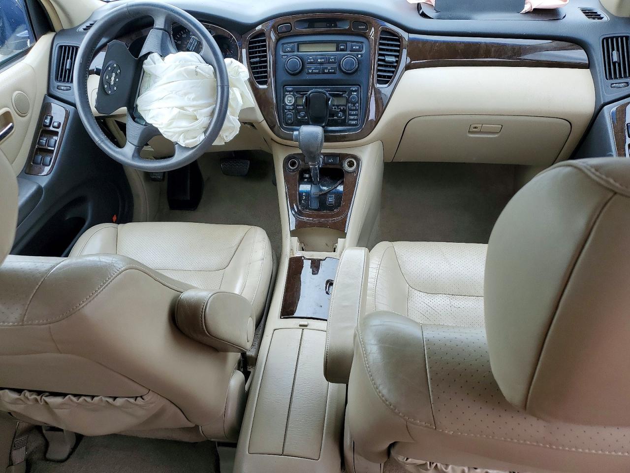 2003 TOYOTA HIGHLANDER