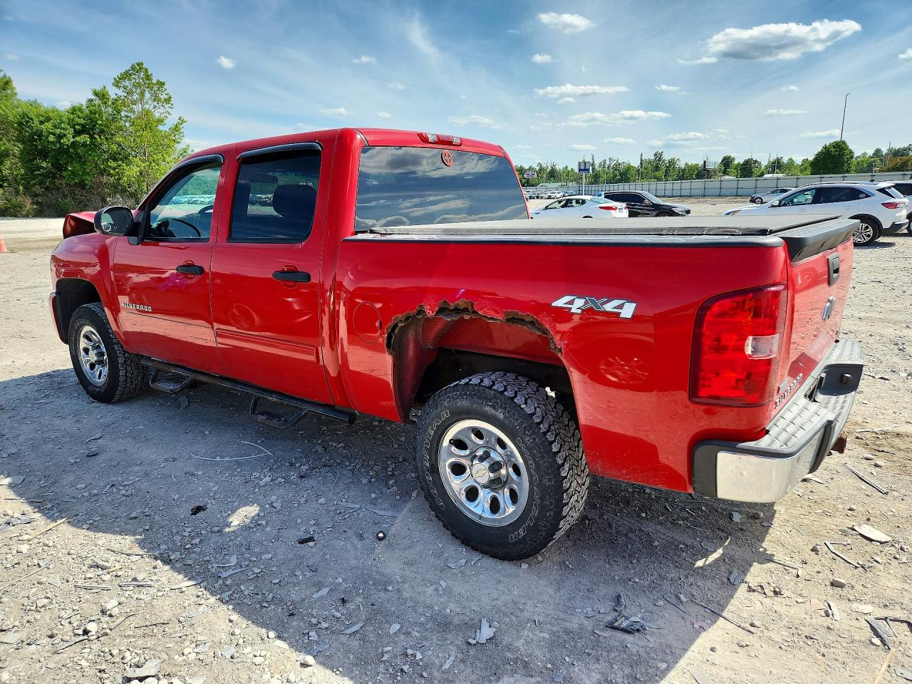 2011 CHEVROLET SILVERADO
