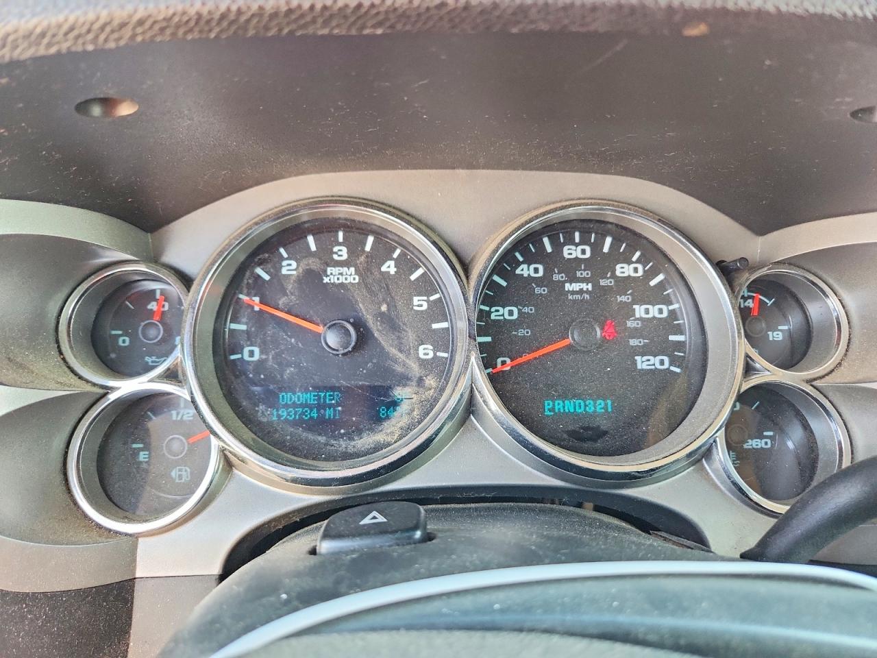 2011 CHEVROLET SILVERADO