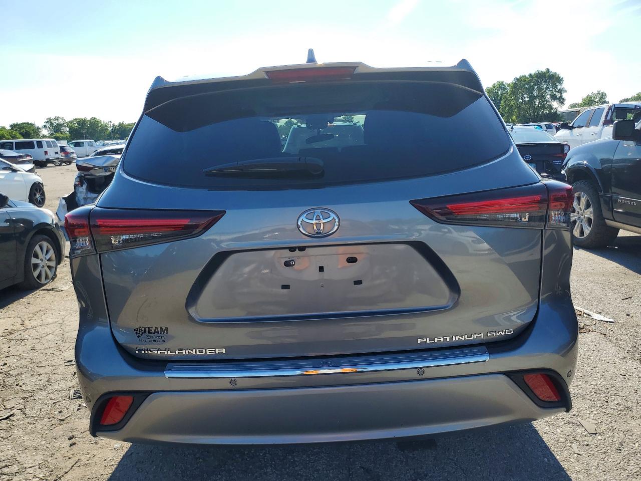 2025 TOYOTA HIGHLANDER