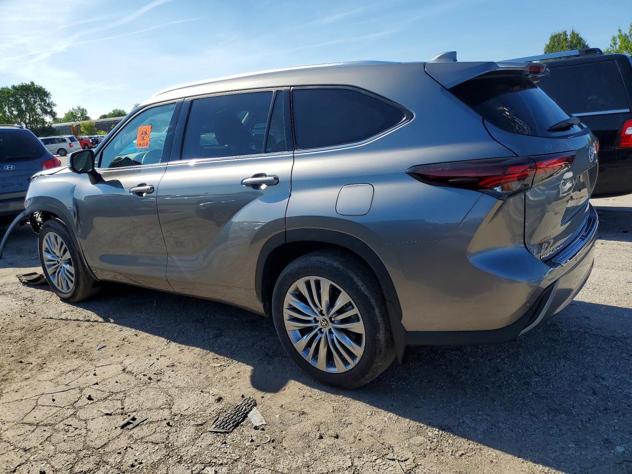 2025 TOYOTA HIGHLANDER