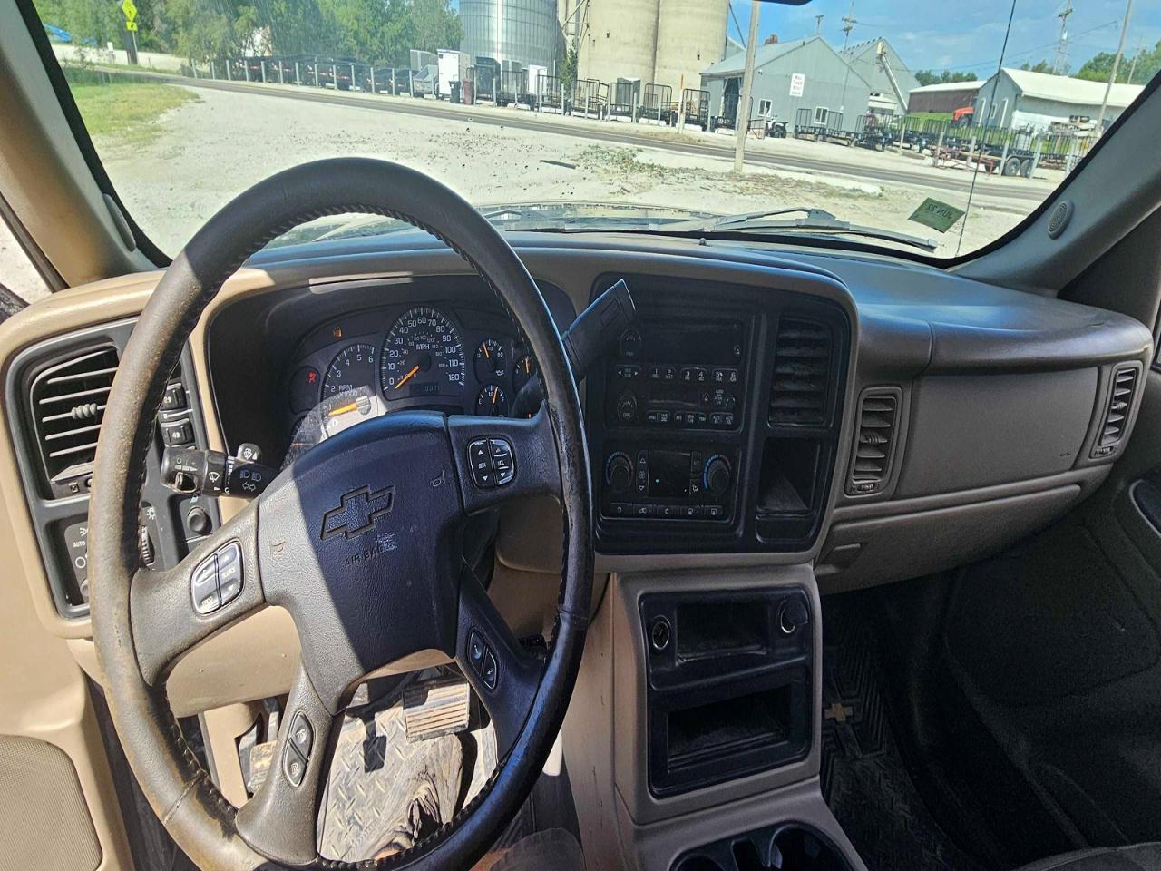 2004 CHEVROLET AVALANCHE