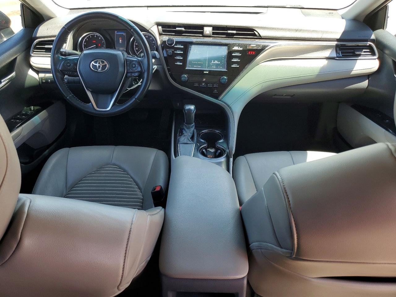 2020 TOYOTA CAMRY