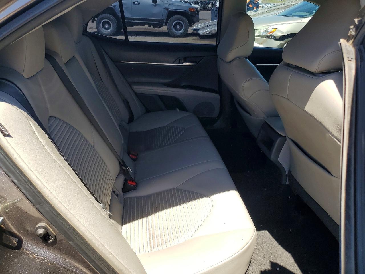 2020 TOYOTA CAMRY