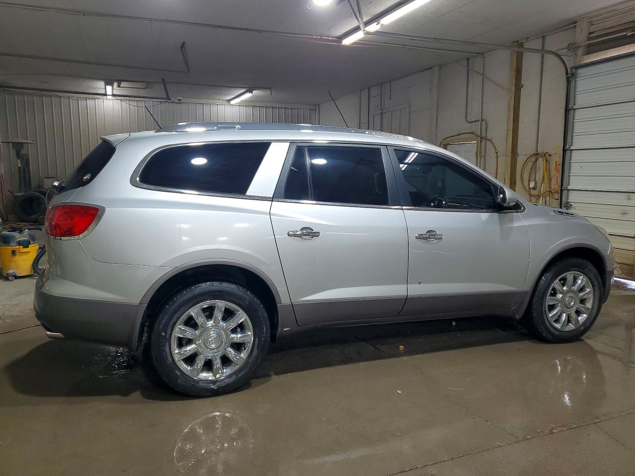 2012 BUICK ENCLAVE