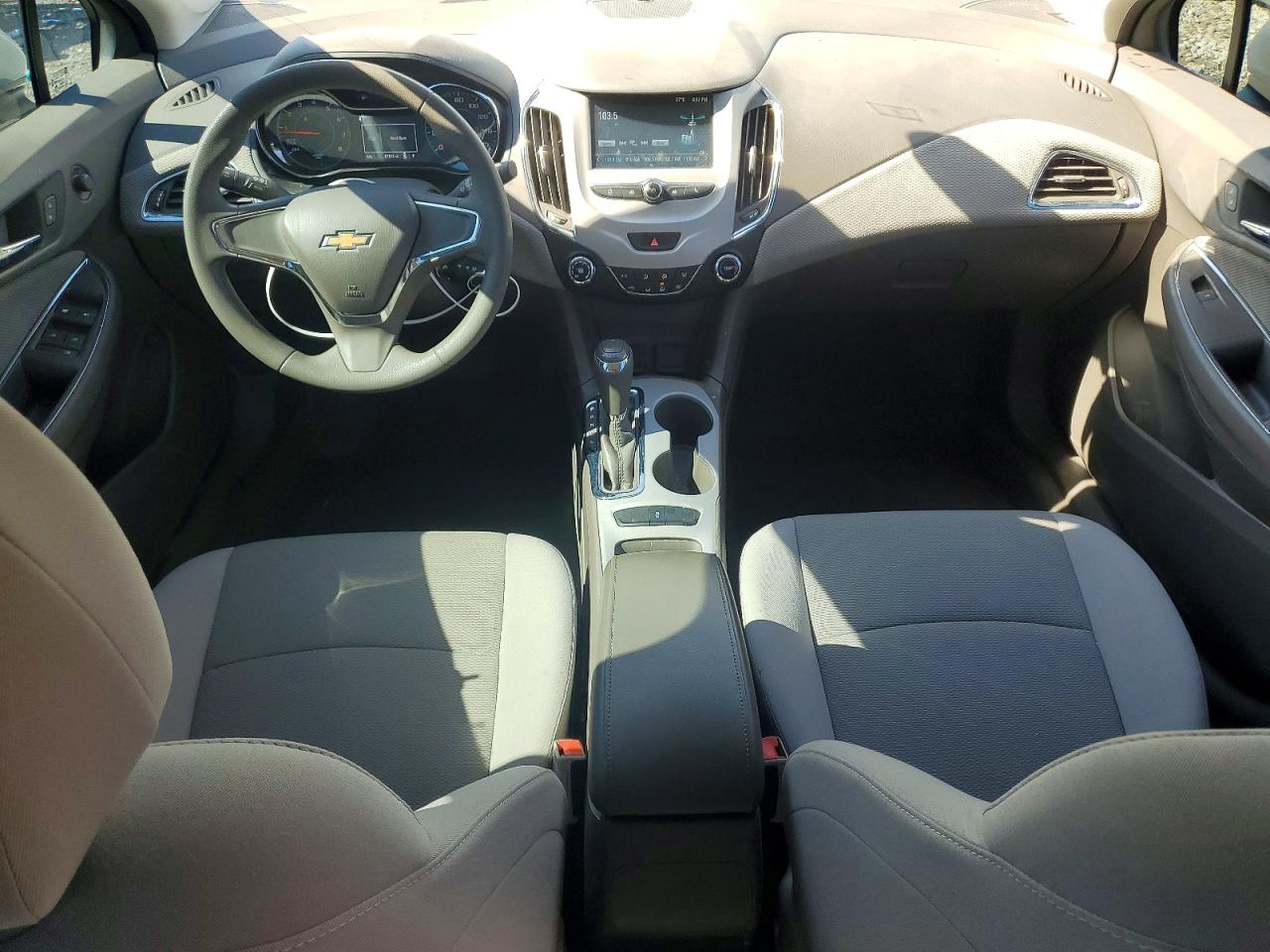 2017 CHEVROLET CRUZE